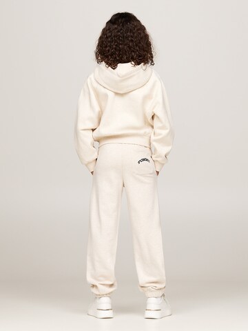 TOMMY HILFIGER Sweatshirt 'ESSENTIAL' in Beige