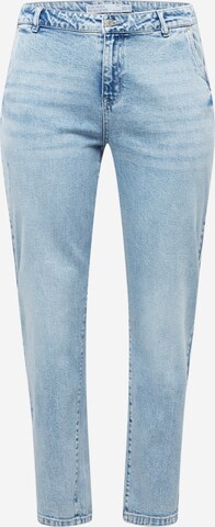 Vero Moda Curve Regular Jeans 'CISA' in Blue: front