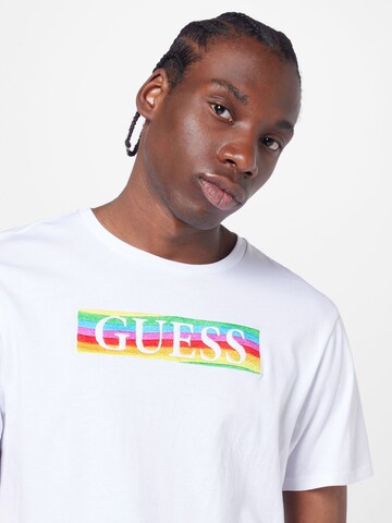 GUESS T-Shirt in Weiß