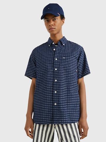 TOMMY HILFIGER Regular fit Button Up Shirt in Blue: front