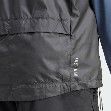 ADIDAS PERFORMANCE Sportbodywarmer 'Own the Run' in Grijs