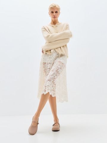 CESARE GASPARI Strap ballerina in Beige