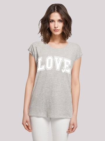 T-shirt 'Love University Valentinstag Herz' F4NT4STIC en gris : devant
