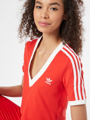 T-shirt ADIDAS ORIGINALS en rouge