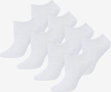 Nur Die Ankle Socks in White: front