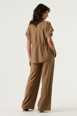 GARCIA - Blusa en marrón