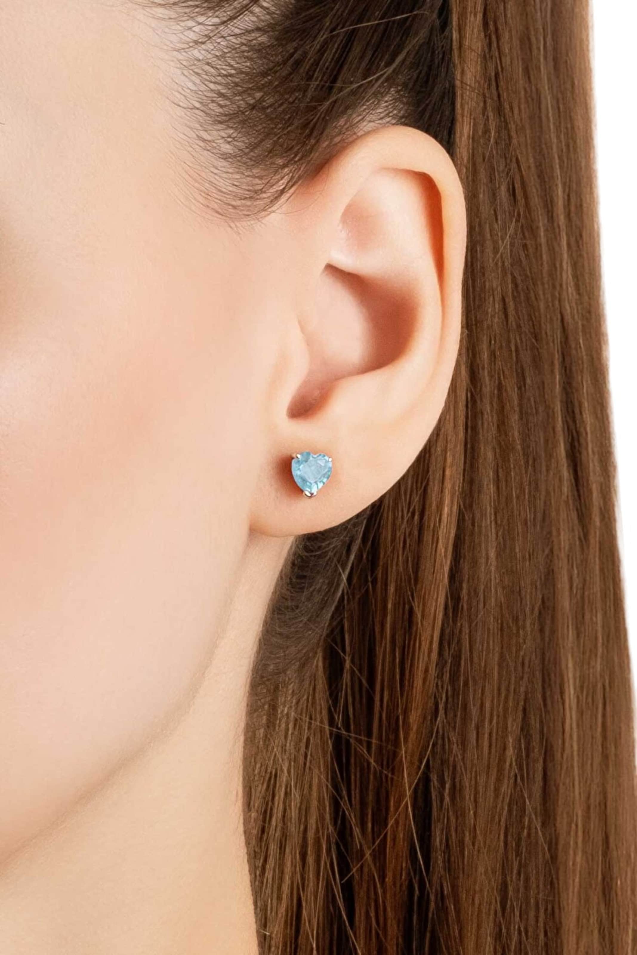 So Chic Earrings in Silver