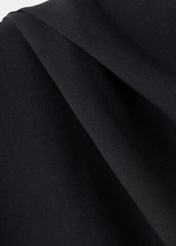 Tuta jumpsuit 'Madison' di MANGO in nero