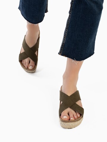 Bayton - Zapatos abiertos 'PENELOPE' en verde