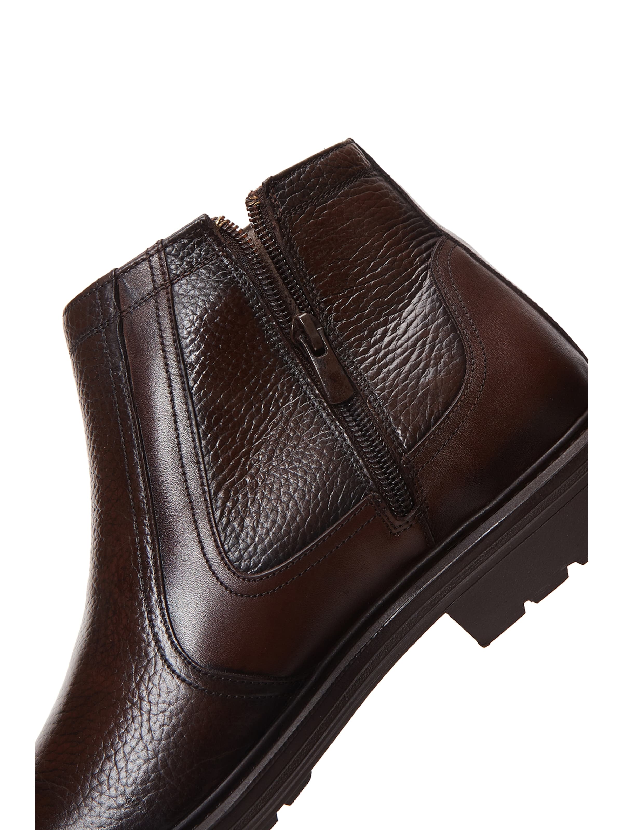 Derimod Boots i brun