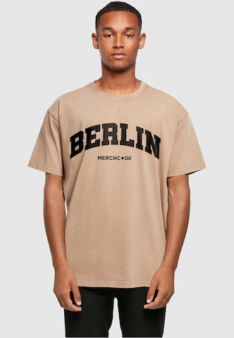 Merchcode T-Shirt 'Berlin' in Beige: predná strana