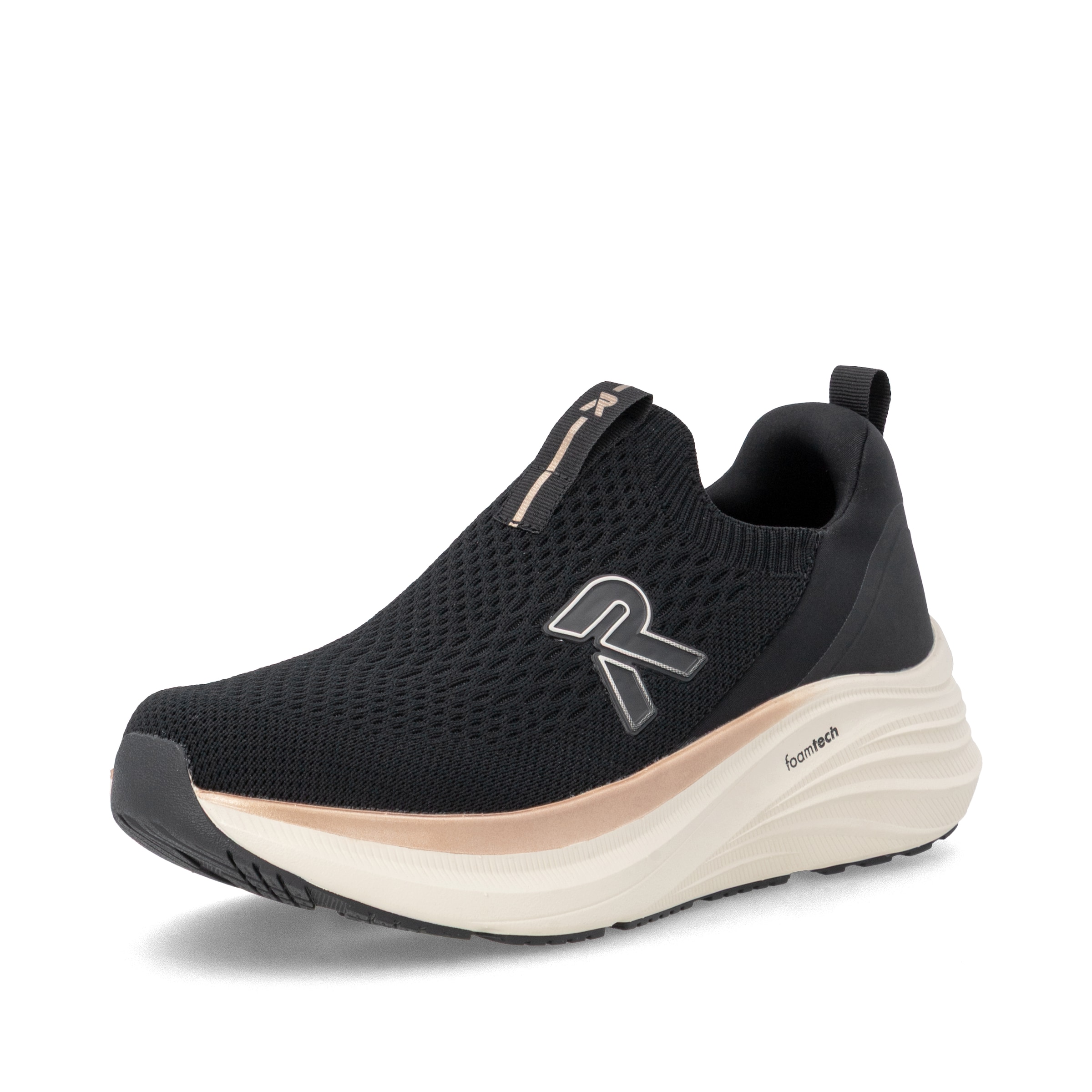 Baskets basses Rieker en noir : devant