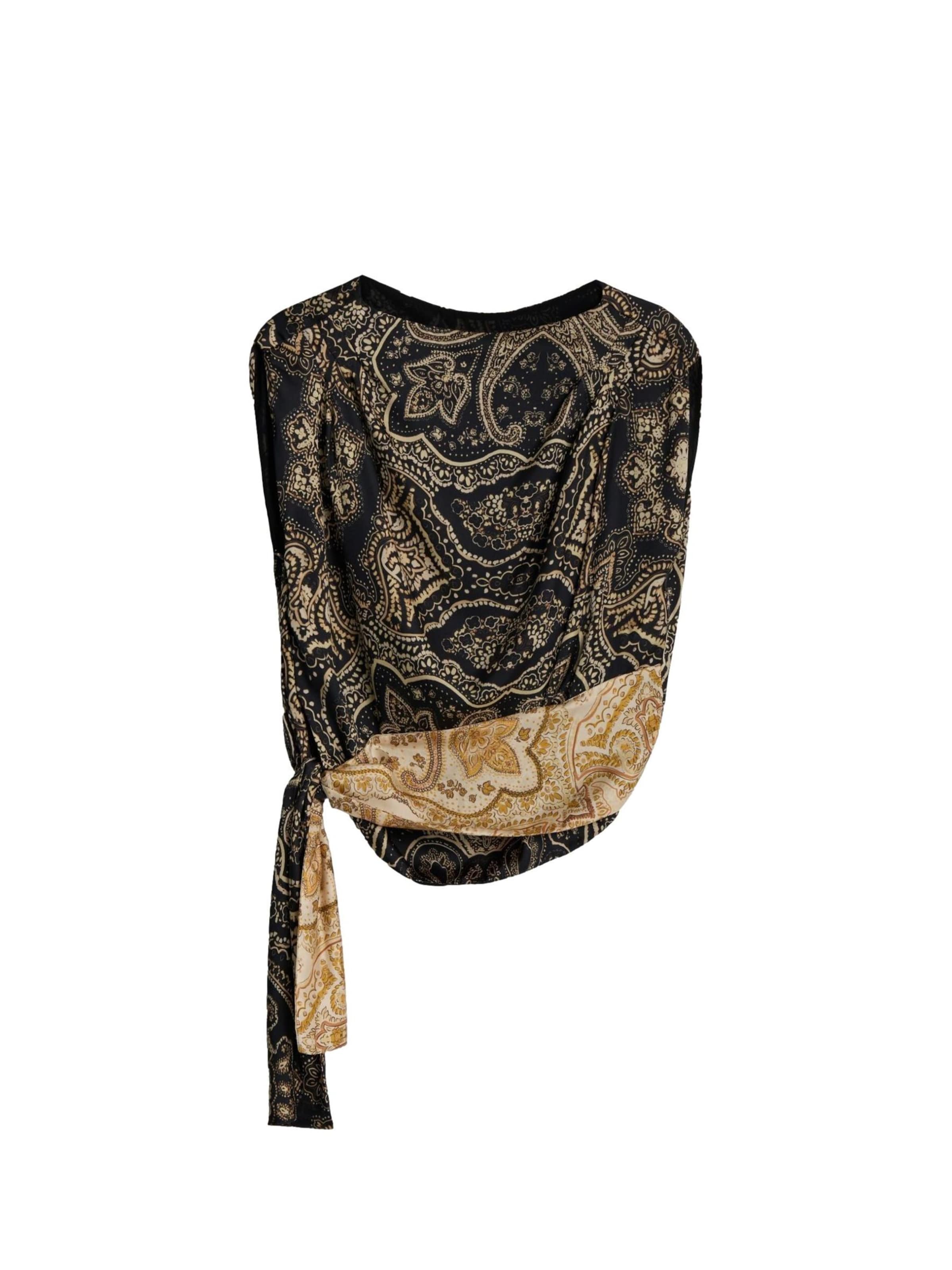 Bhoem Bluse in Schwarz: Vorderseite