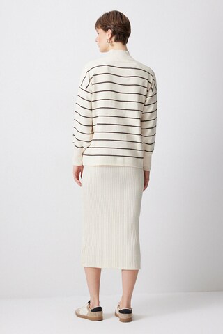 Touche Prive Trui in Beige