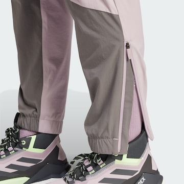 ADIDAS TERREX Tapered Sportbroek 'Utilitas' in Lila