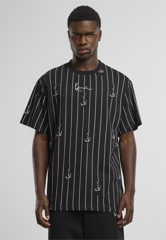 Karl Kani T-shirt i svart: framsida