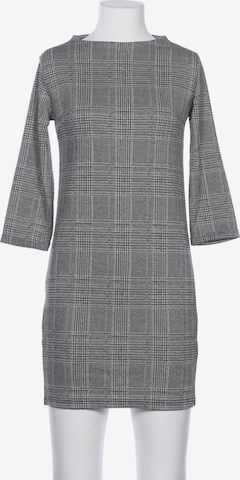 KAPALUA Dress in XS in Grey: front