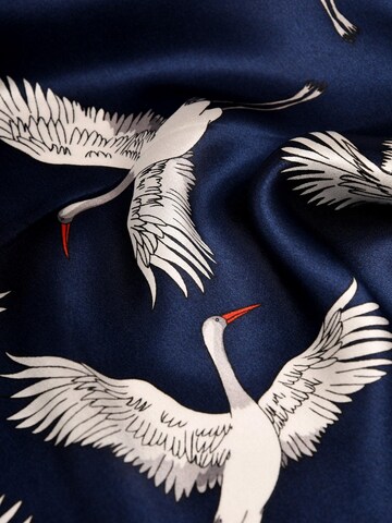 MayTree Scarf 'Seidentuch Kranich' in Blue