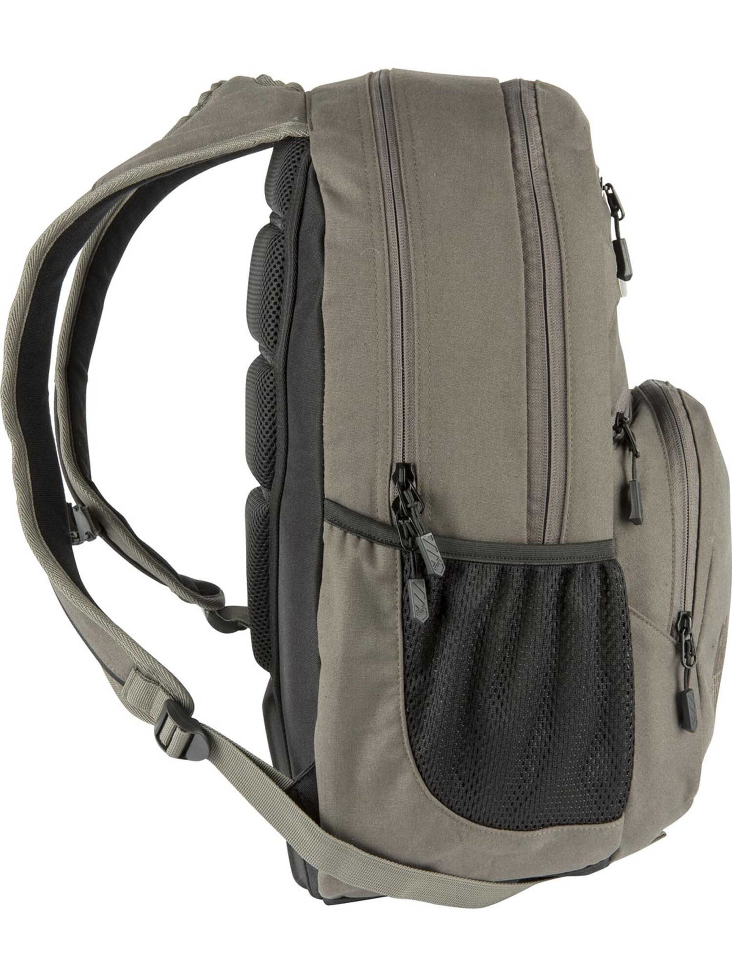 NitroBags Rucksack Hero in Braun