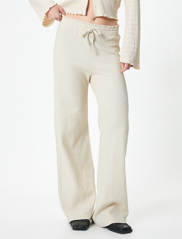 Koton Wide leg Trousers in Beige: front