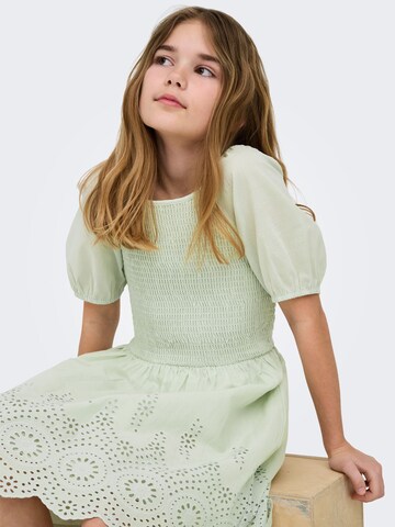 Robe 'KOGBONDI' ONLY GIRLS en vert