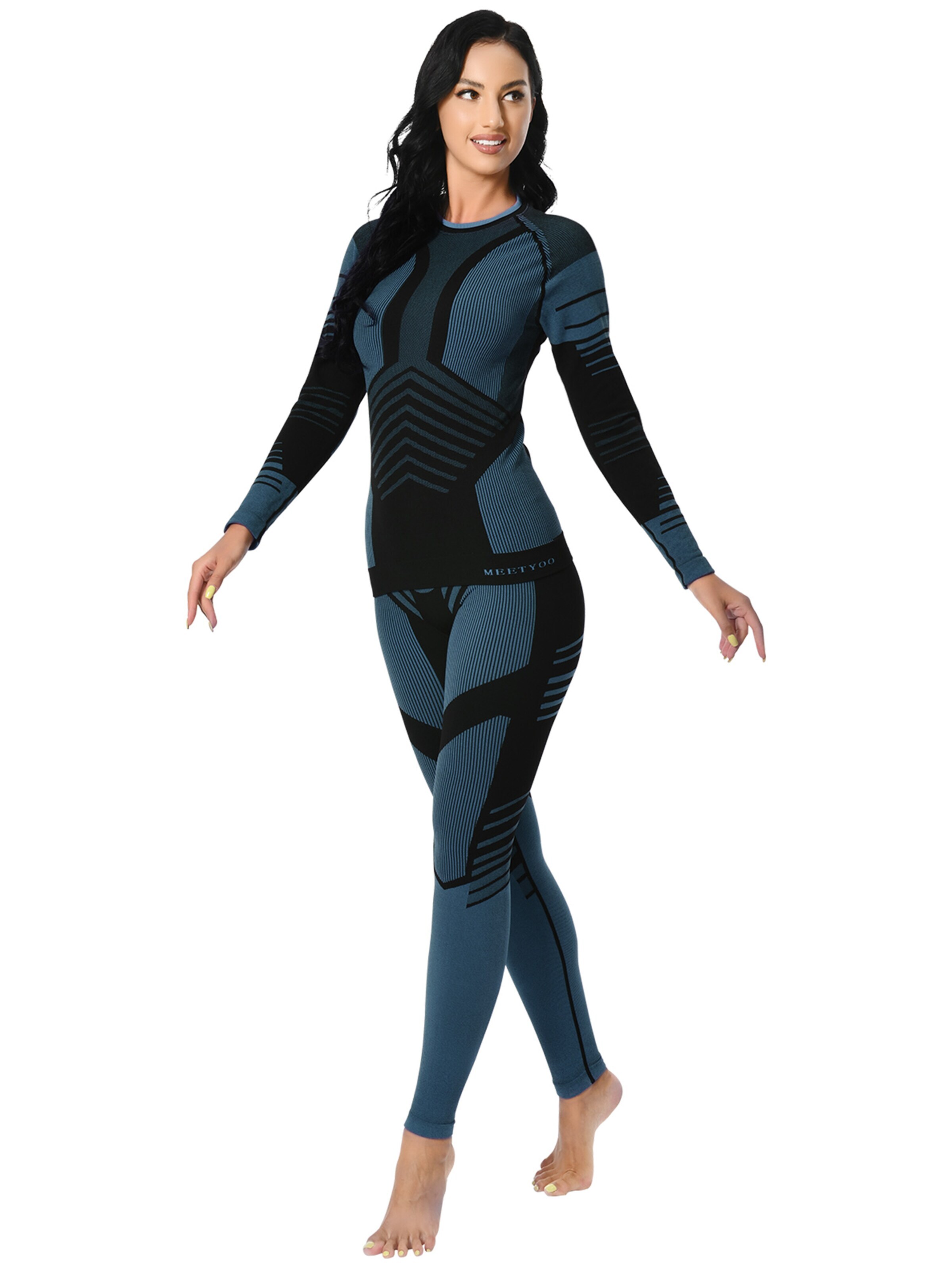 MEETWEE Sports bodysuit 'Ski Base Layer for Skiing and Running' in Green: front