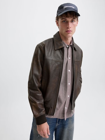 JACK & JONES Tussenjas in Bruin: voorkant