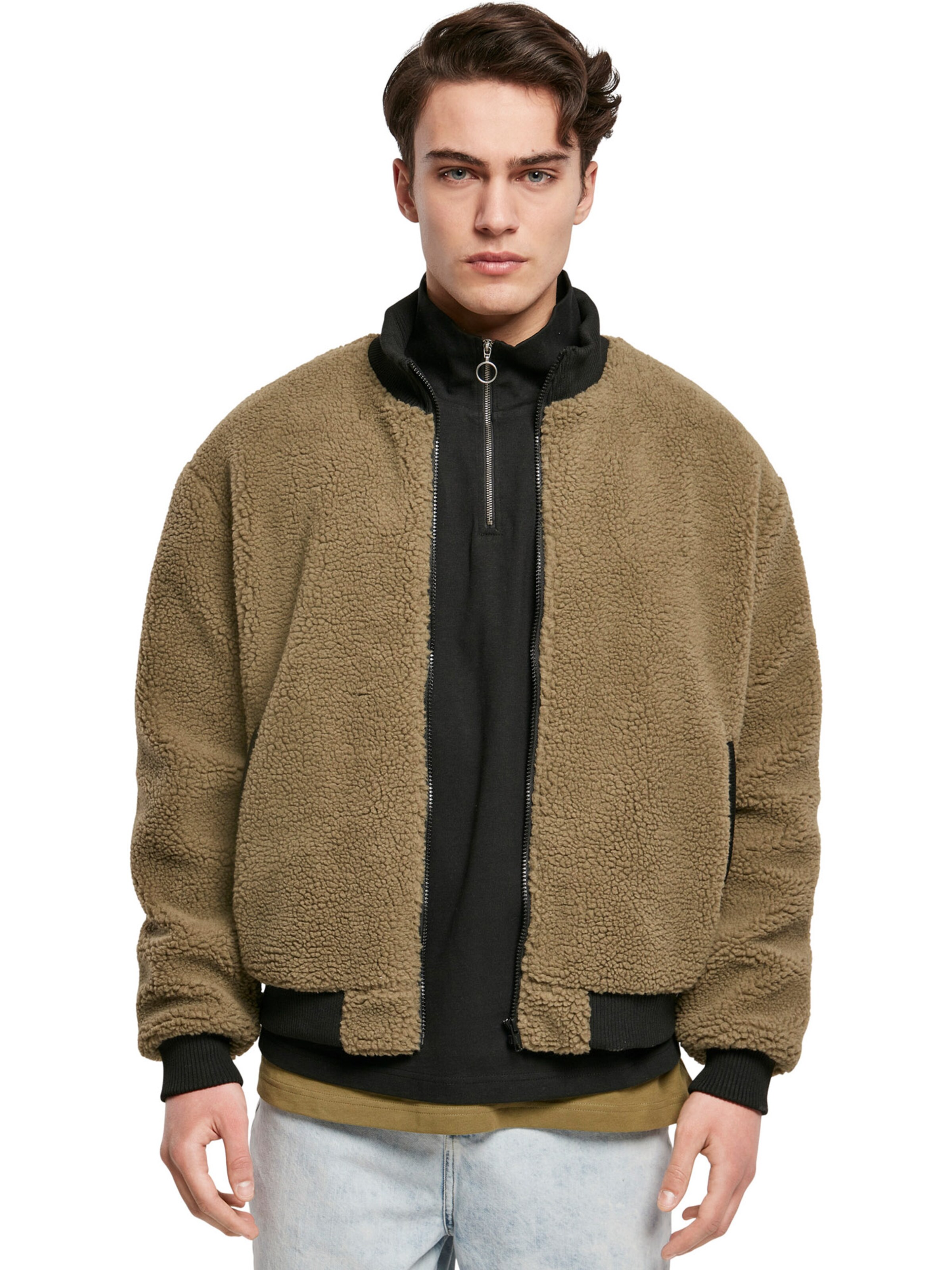 Urban Classics Välikausitakki värissä ruskea