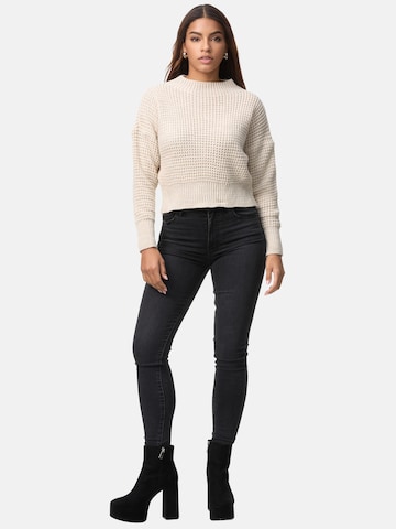 Elara Pullover in Beige