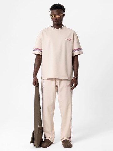 Loosefit Pantaloni 'Herault' di VAMOS CLO in beige