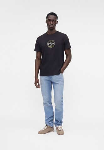 Maglietta di GUESS in nero: frontale