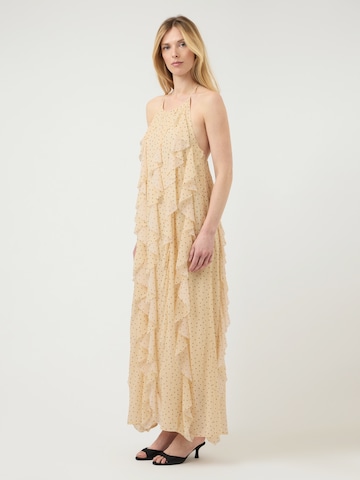 YAS Kjole 'YASFinillo' i beige