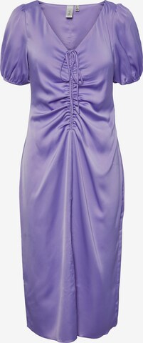 Robe 'ZURA' Y.A.S en violet : devant