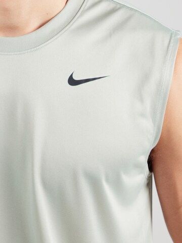 NIKE Funktionsshirt 'RESET' in Grün