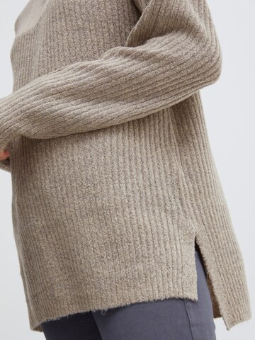 Pullover 'Nora' di b.young in grigio
