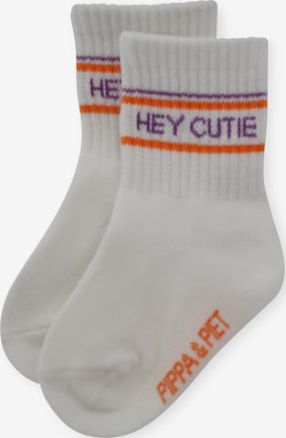 Pippa & Piet Socken 'Hey Cutie' in Weiß: Vorderseite