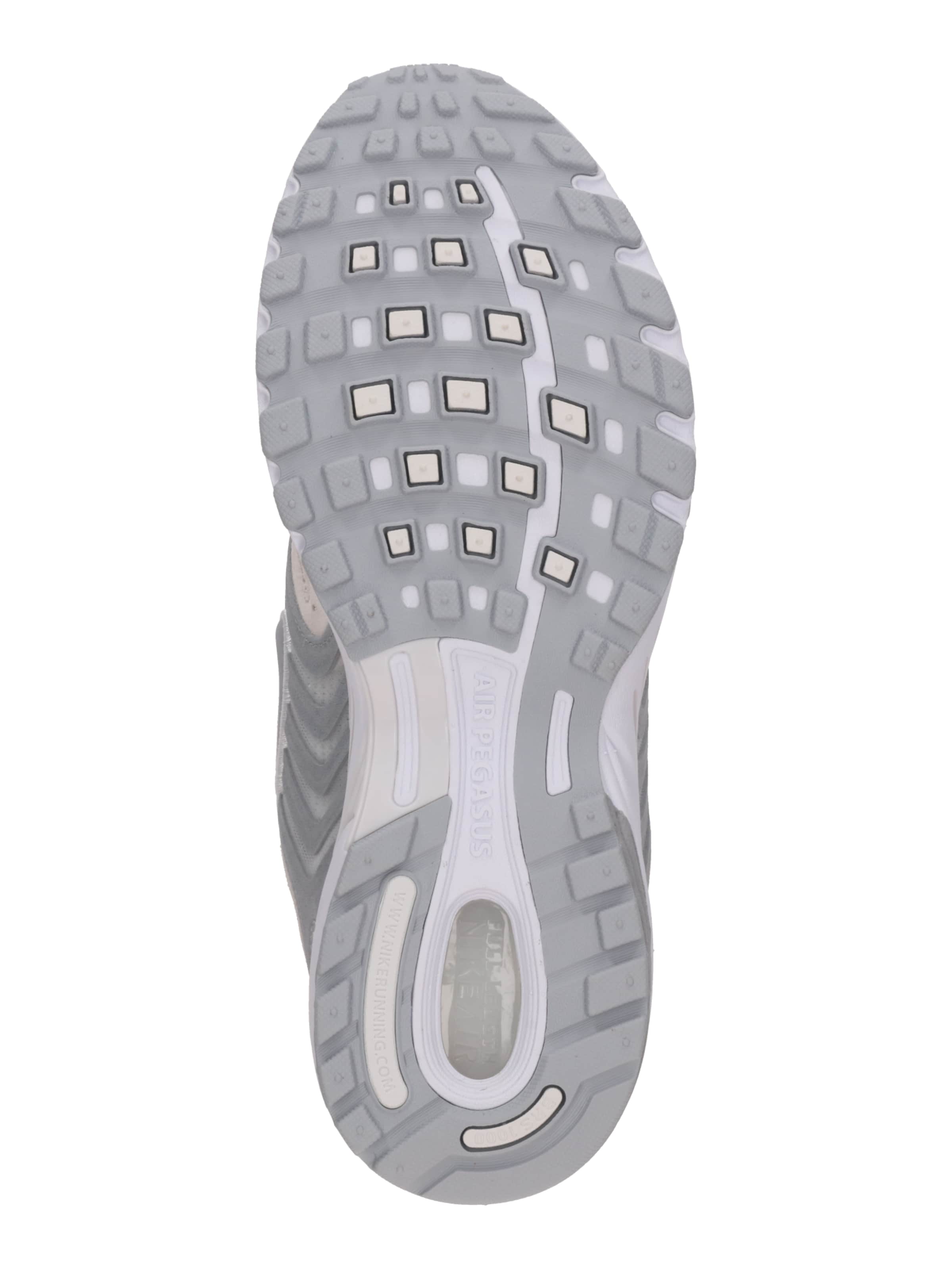 Nike Sportswear Nizke superge 'AIR PEGASUS 2005 SE' | siva barva