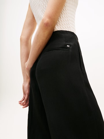 TOMMY HILFIGER Barrel Hose in Schwarz