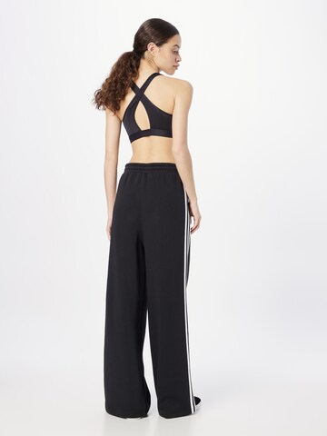 ADIDAS SPORTSWEAR Wide leg Sportbroek 'Essentials' in Zwart