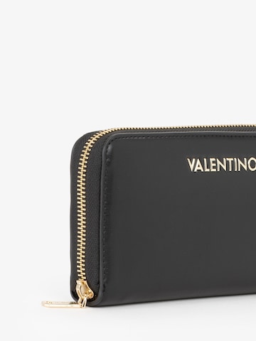 VALENTINO Denarnica 'CLIO RE' | črna barva