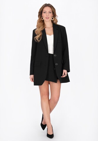 faina - Blazer en negro