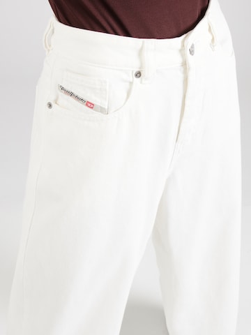 DIESEL Wide leg Jeans 'SIRE' in Wit