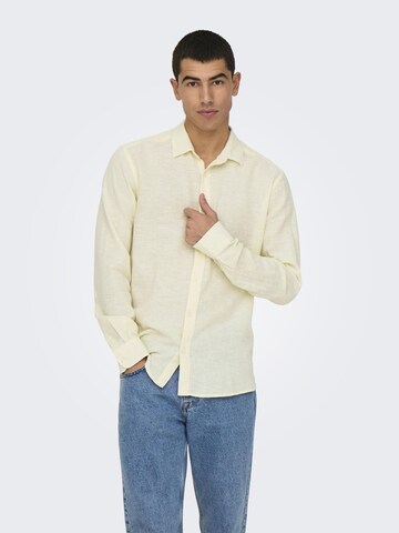 Only & Sons - Ajuste estrecho Camisa 'ONSCaiden' en amarillo: frente