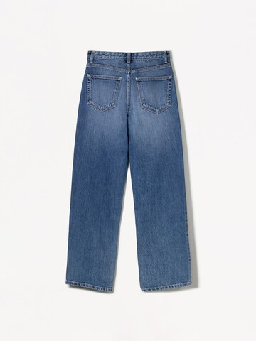 Bershka Regular Jeans in Blue