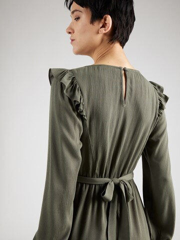 Robe 'Nelly' ABOUT YOU en vert