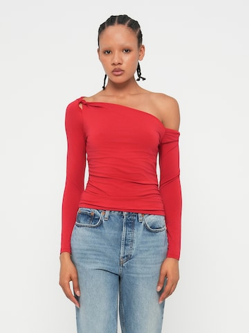 Abercrombie & Fitch Tričko - Červená: predná strana