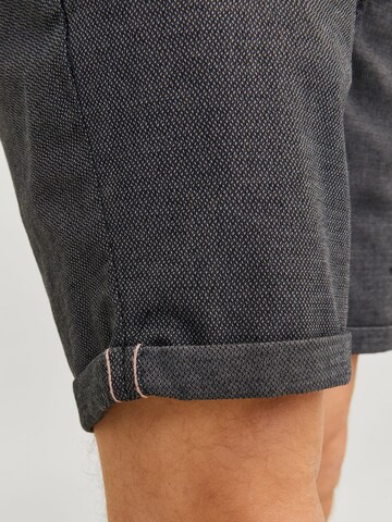 Regular Pantalon chino JACK & JONES en gris