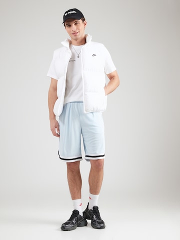 T-Shirt 'OFFICIAL' Nike Sportswear en blanc