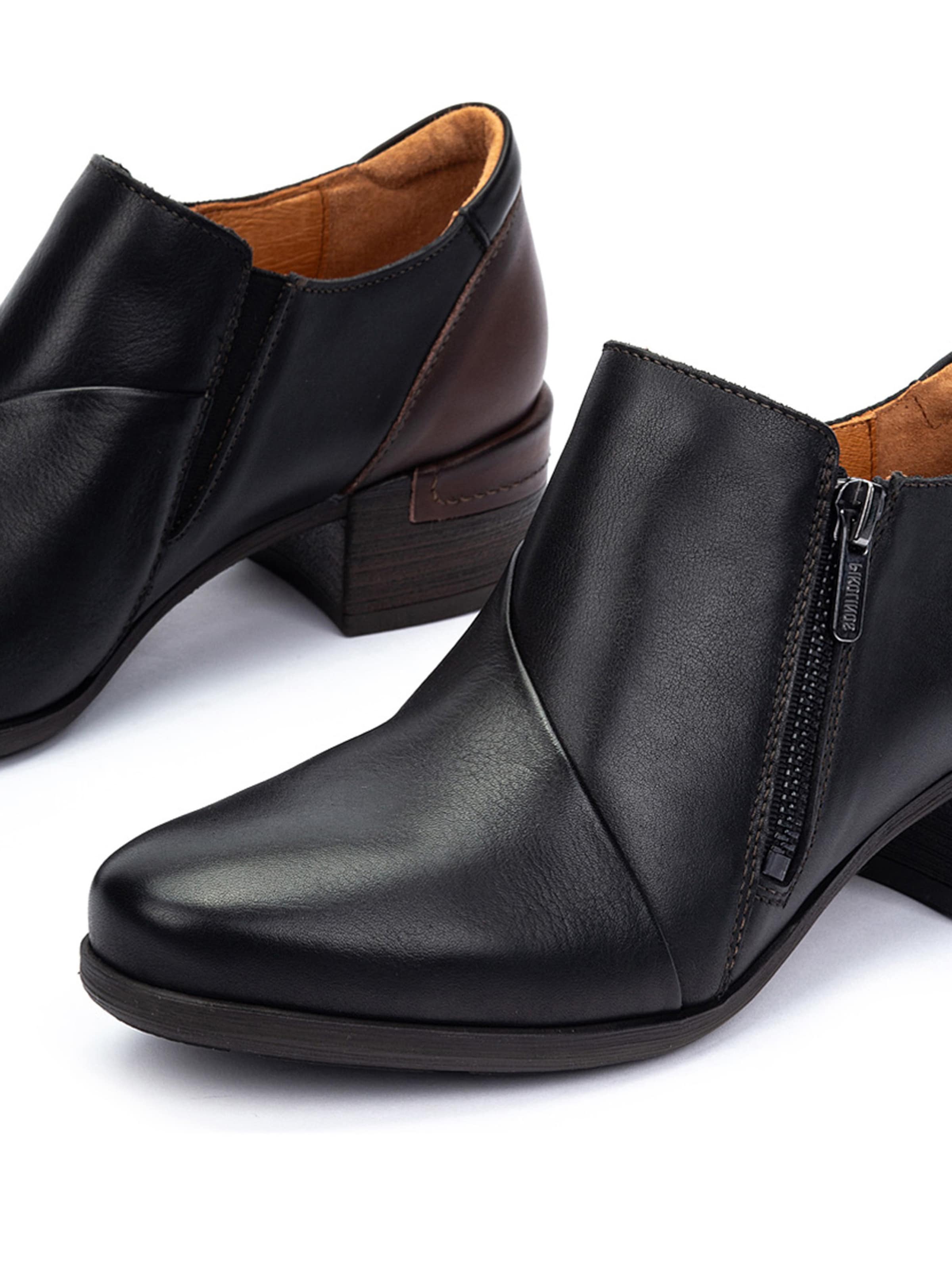 Pumps 'Magala' de la PIKOLINOS pe negru