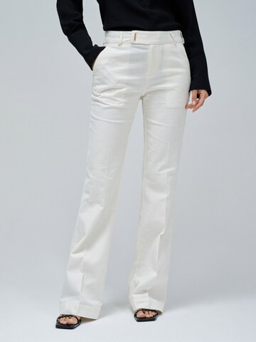 Salsa Jeans Flared Chino in Beige: voorkant